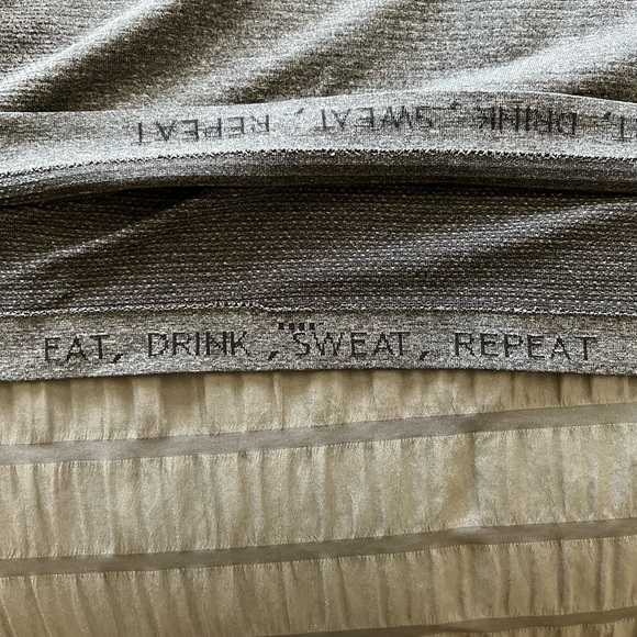 Lululemon Vent Tech Mens Shirt Size Large - Picture 3 of 5